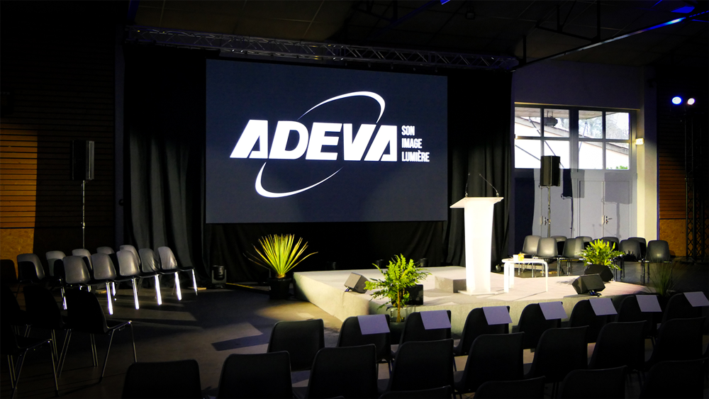 Photographie de la prestation audiovisuelle lors des vœux du maire de Crest